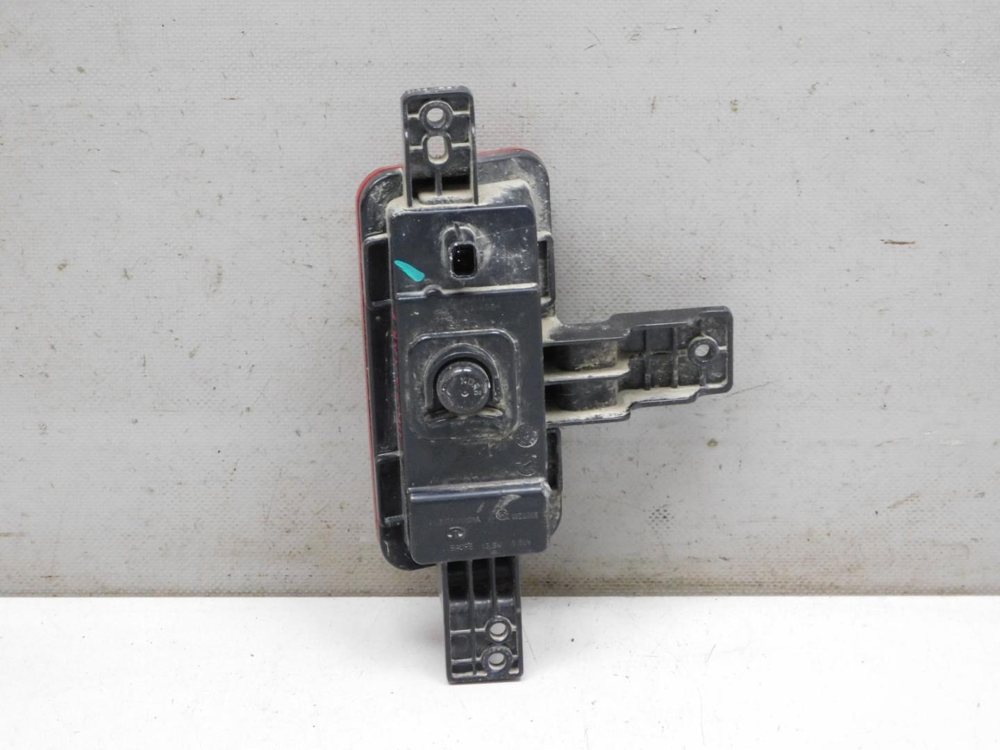 Фонарь задний противотуманный