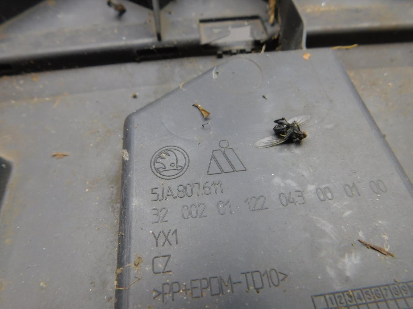 Пыльник (кузов наружные)