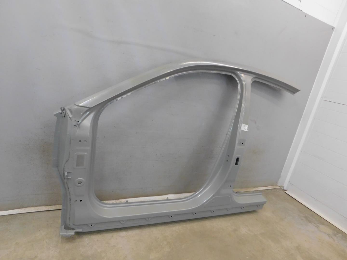 Кузовной элемент