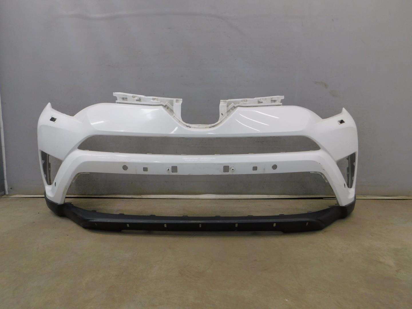 Бампер передний