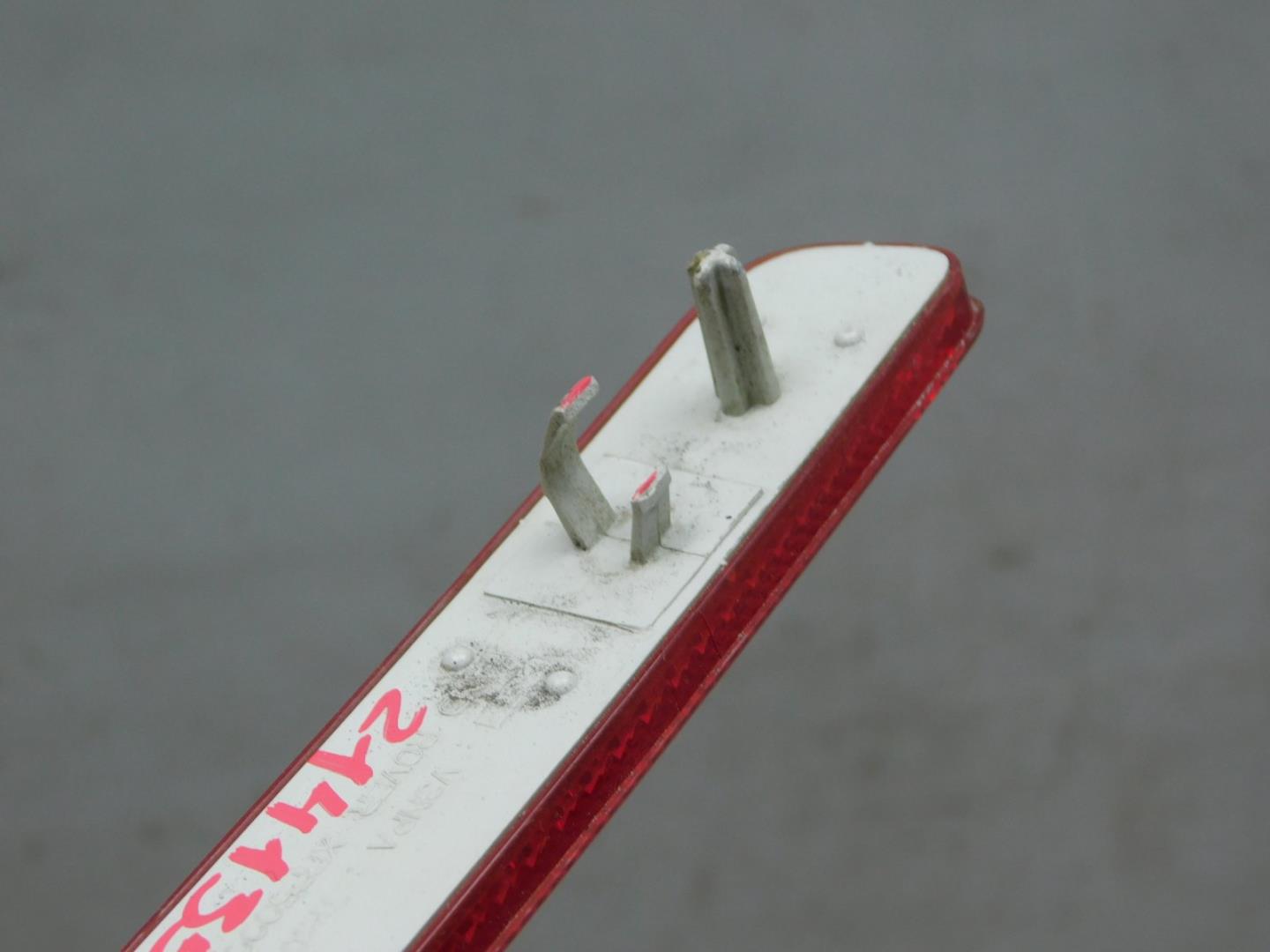 Фонарь задний в бампер правый