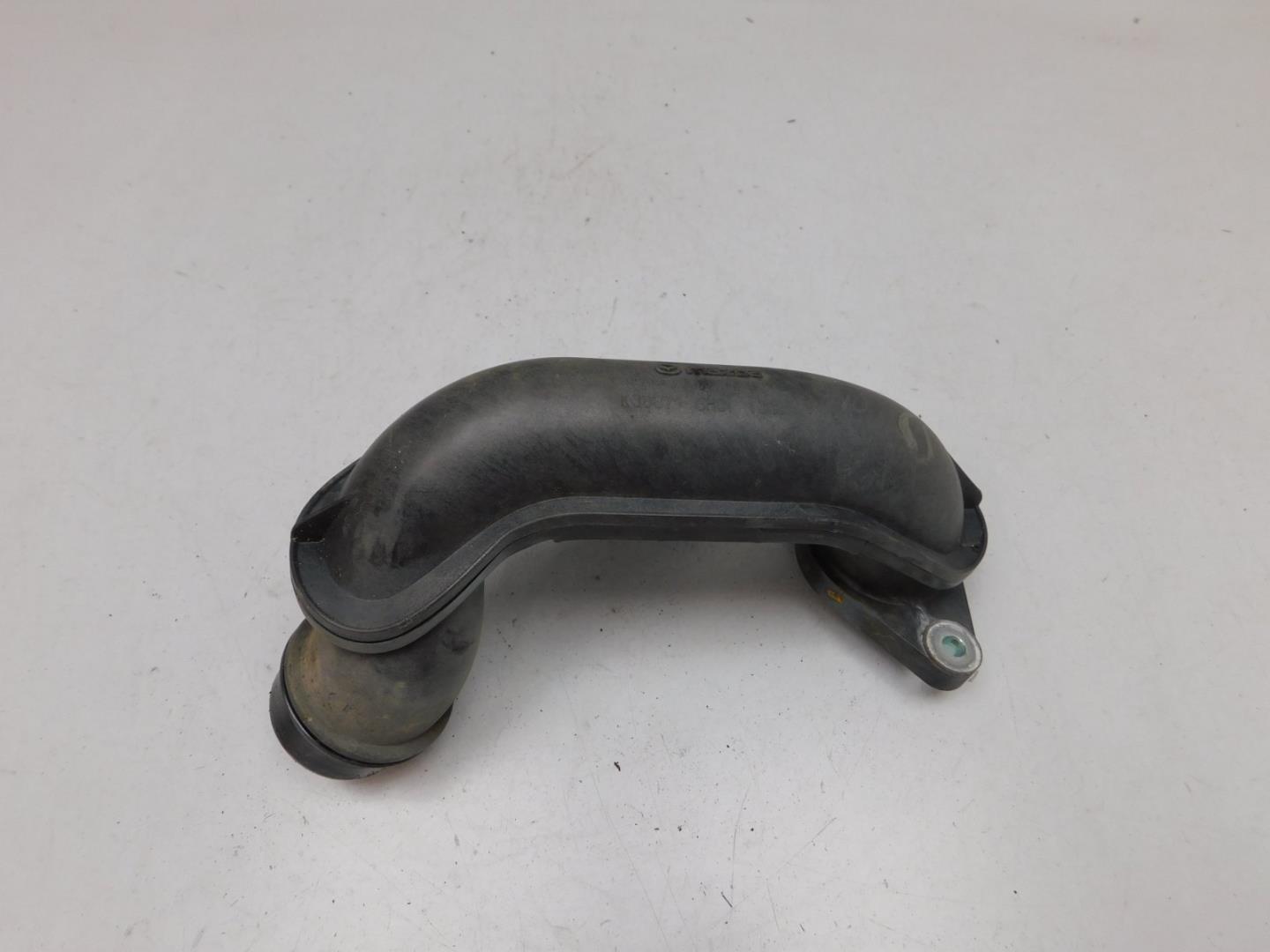 Патрубок интеркулера