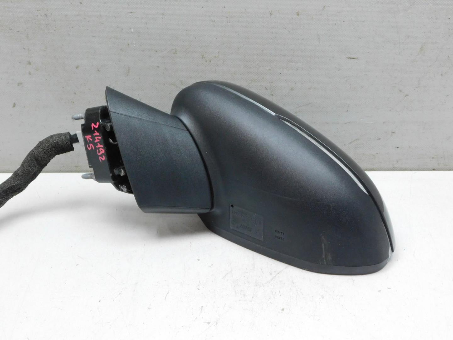 Зеркало левое электрическое