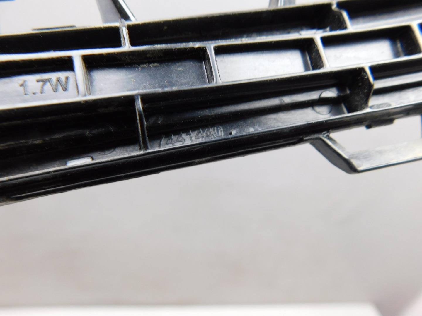 Повторитель поворота белый