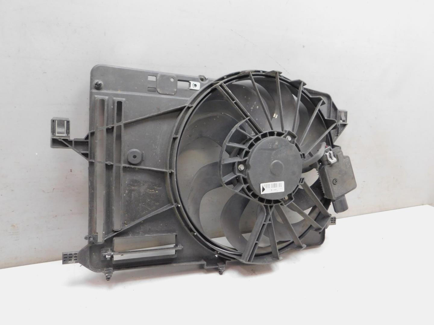 Диффузор вентилятора