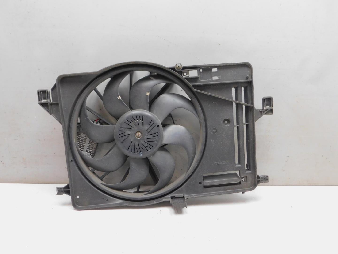 Диффузор вентилятора