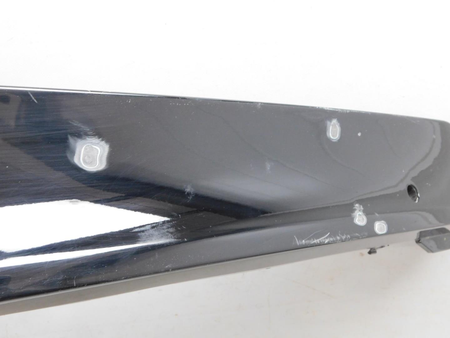 Накладка переднего бампера