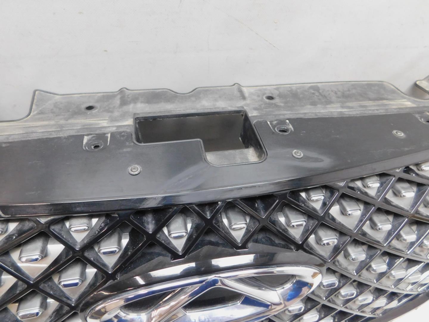 Решетка радиатора