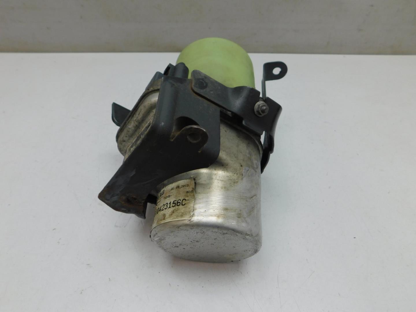 Насос ГУР (гидроусилитель руля)