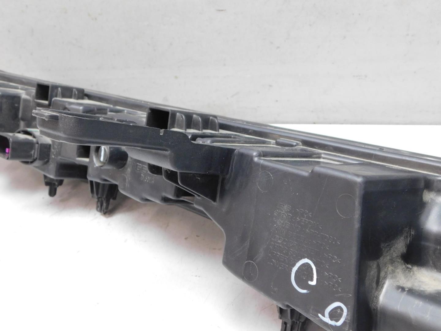 Фара дневного света (ходовые огни)