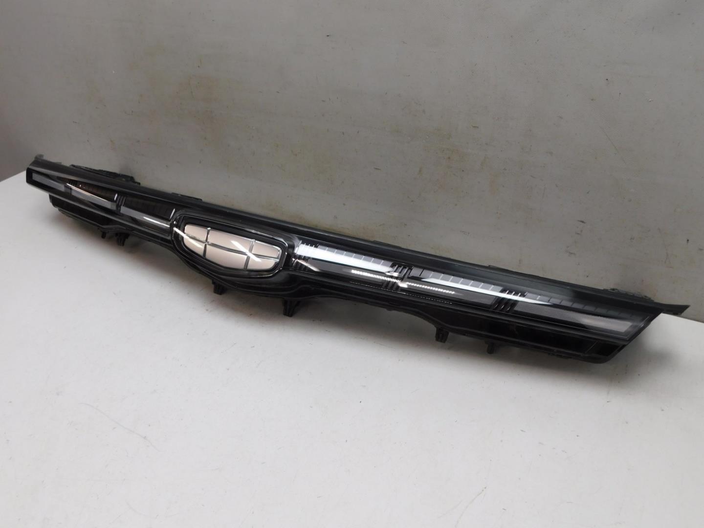 Фара дневного света (ходовые огни)