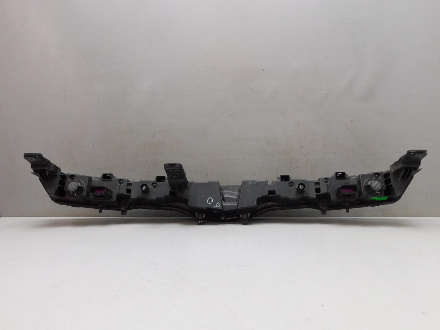 Фара дневного света (ходовые огни)