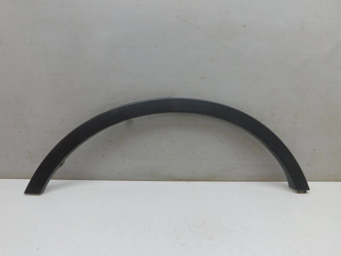 Накладка заднего крыла правого