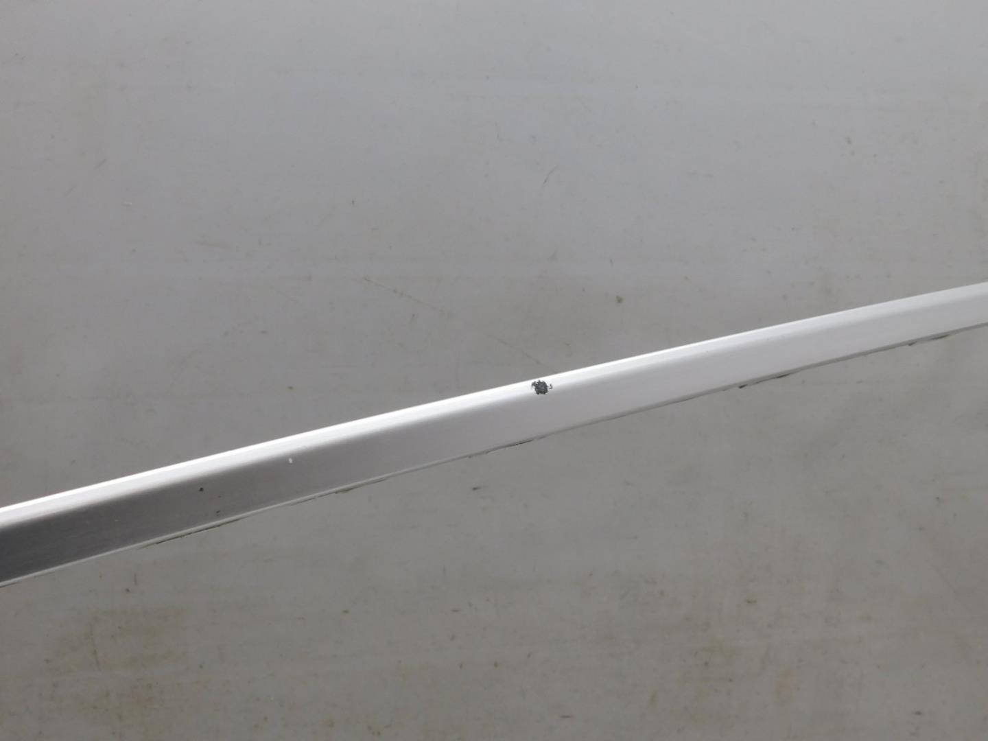 Молдинг заднего бампера