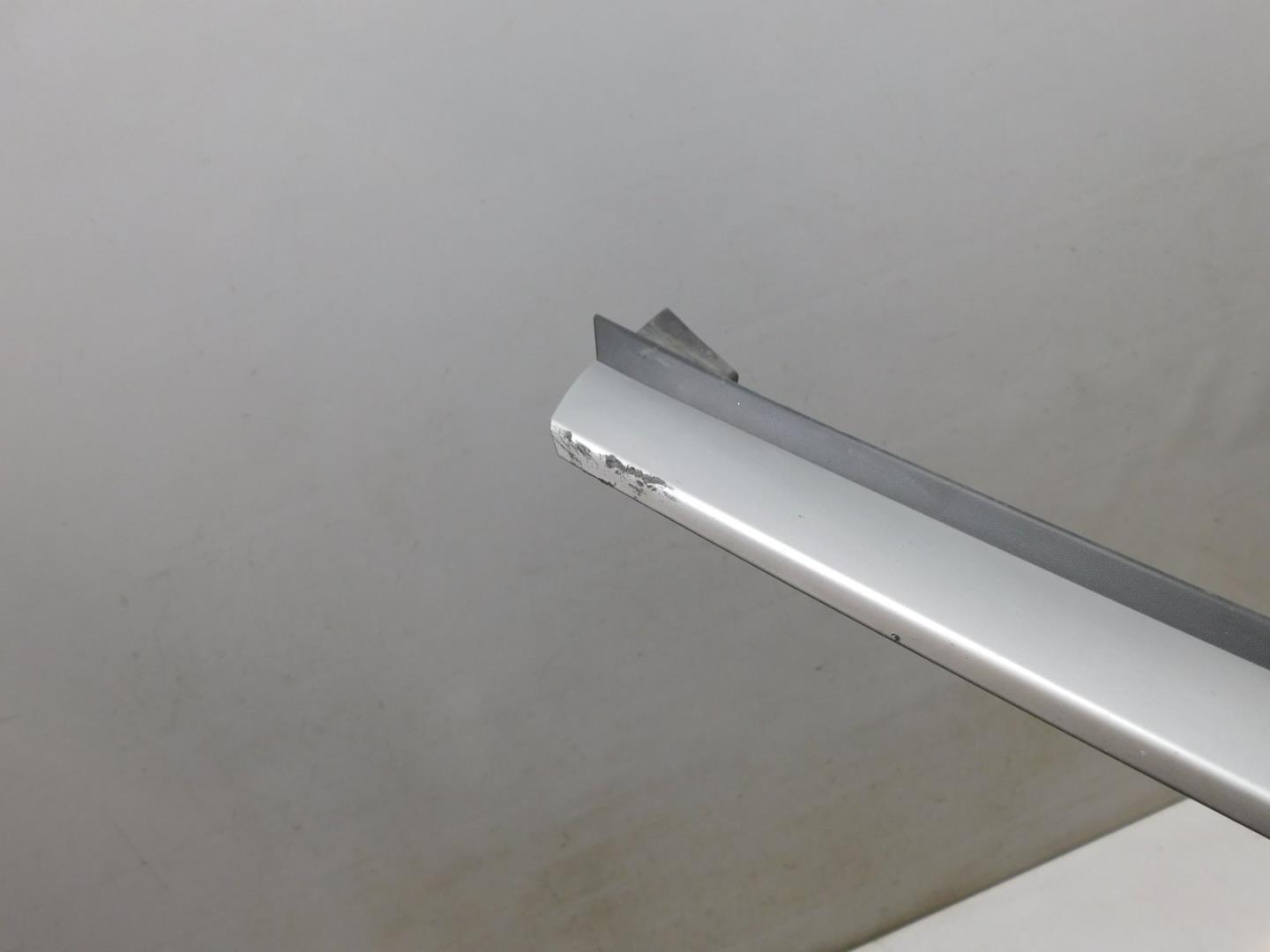 Накладка переднего бампера