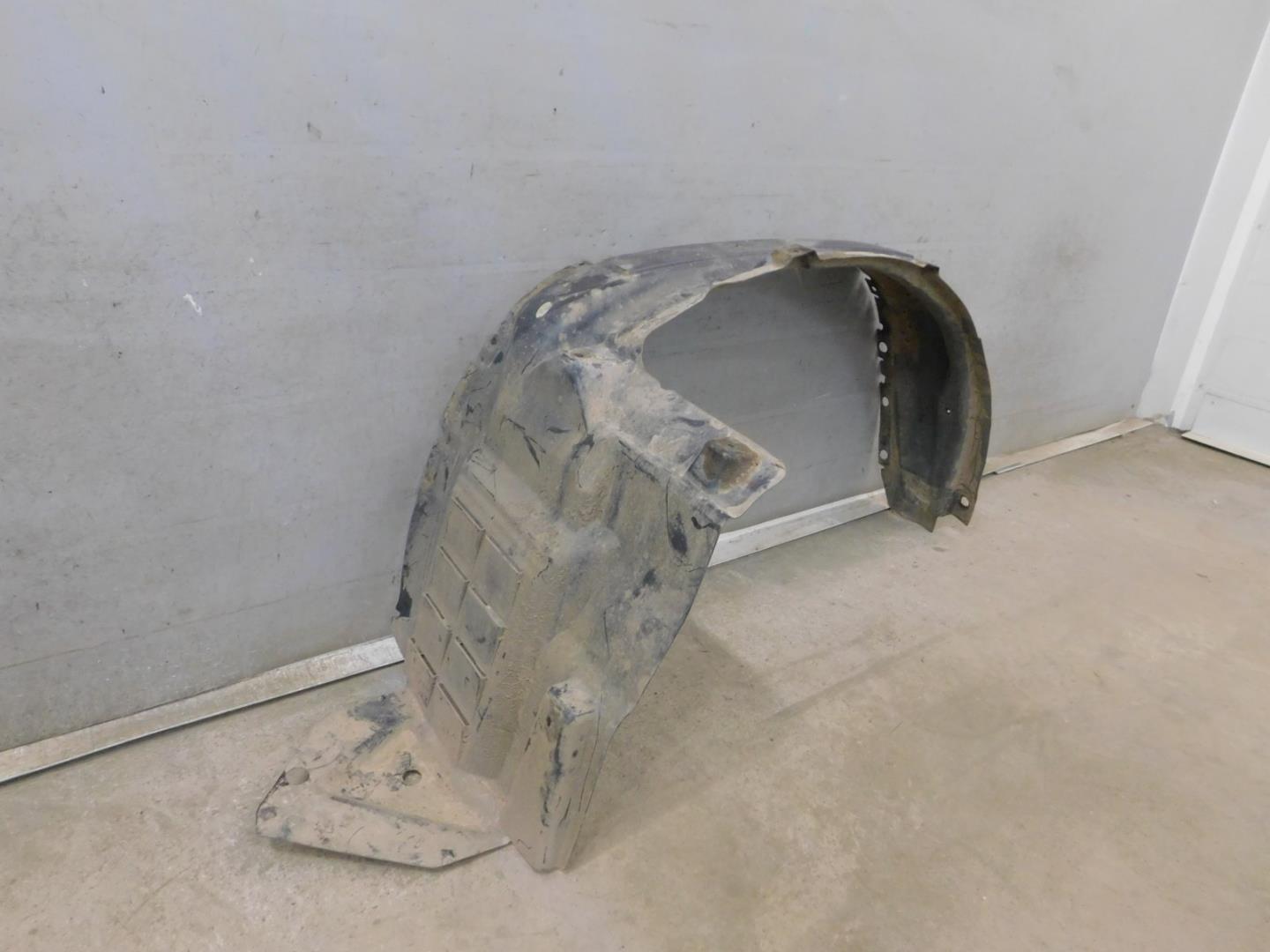 Локер передний правый