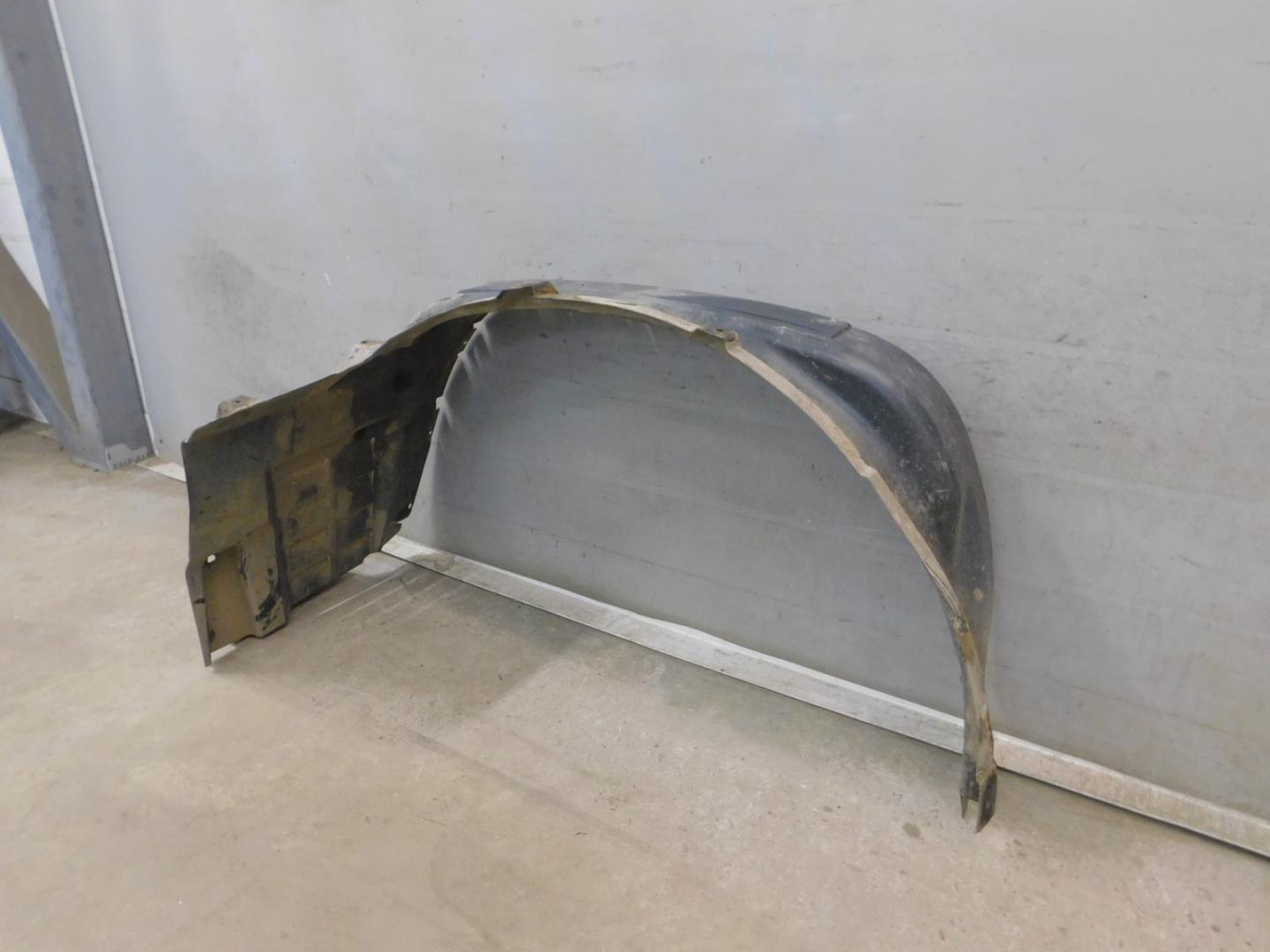 Локер передний правый