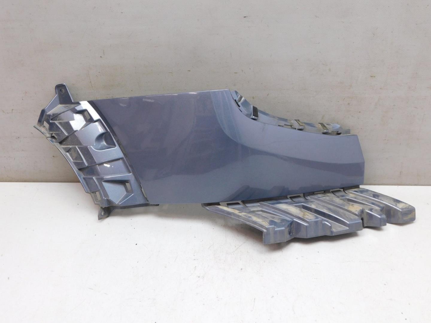 Накладка переднего бампера