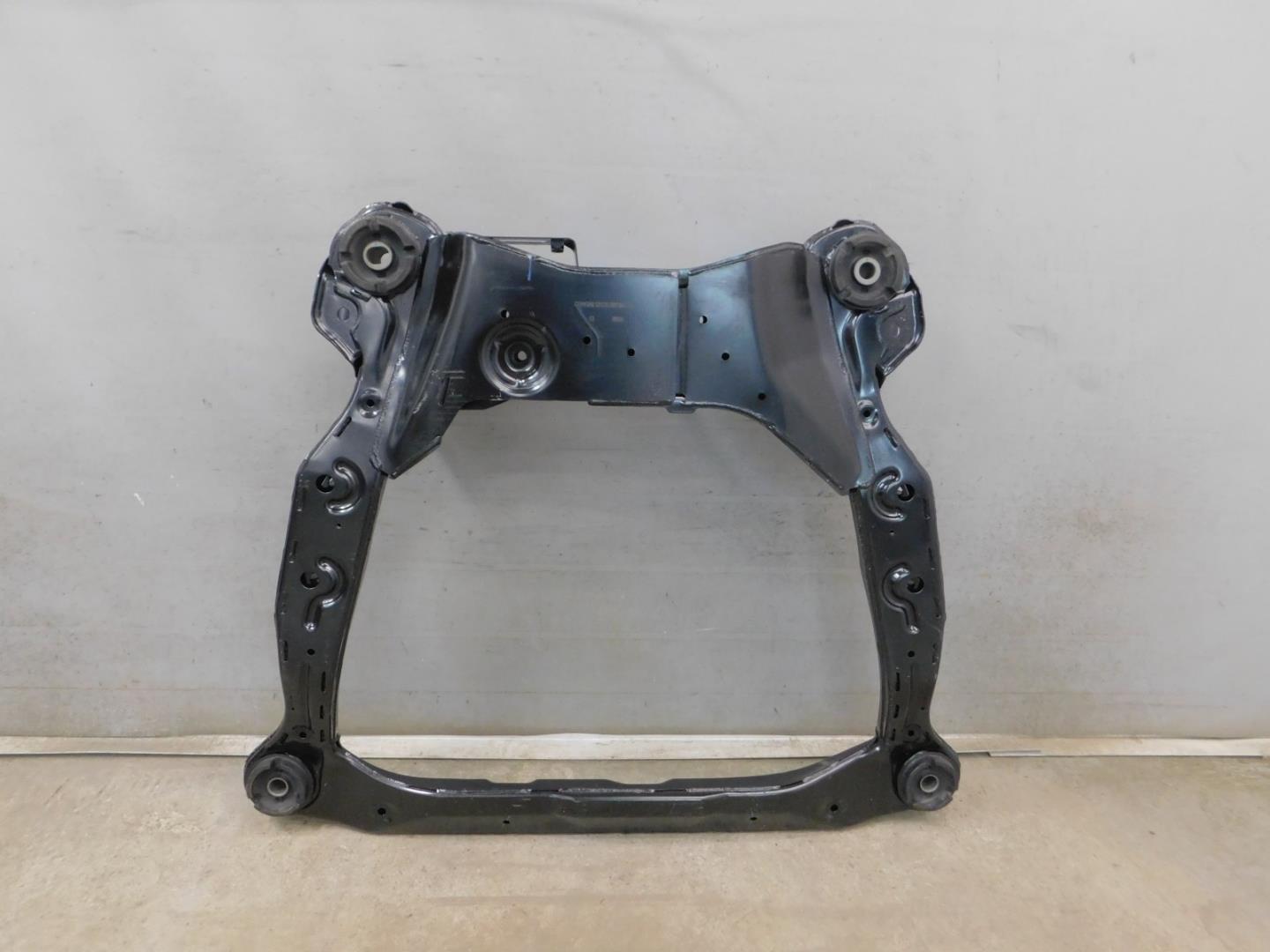 Балка подмоторная