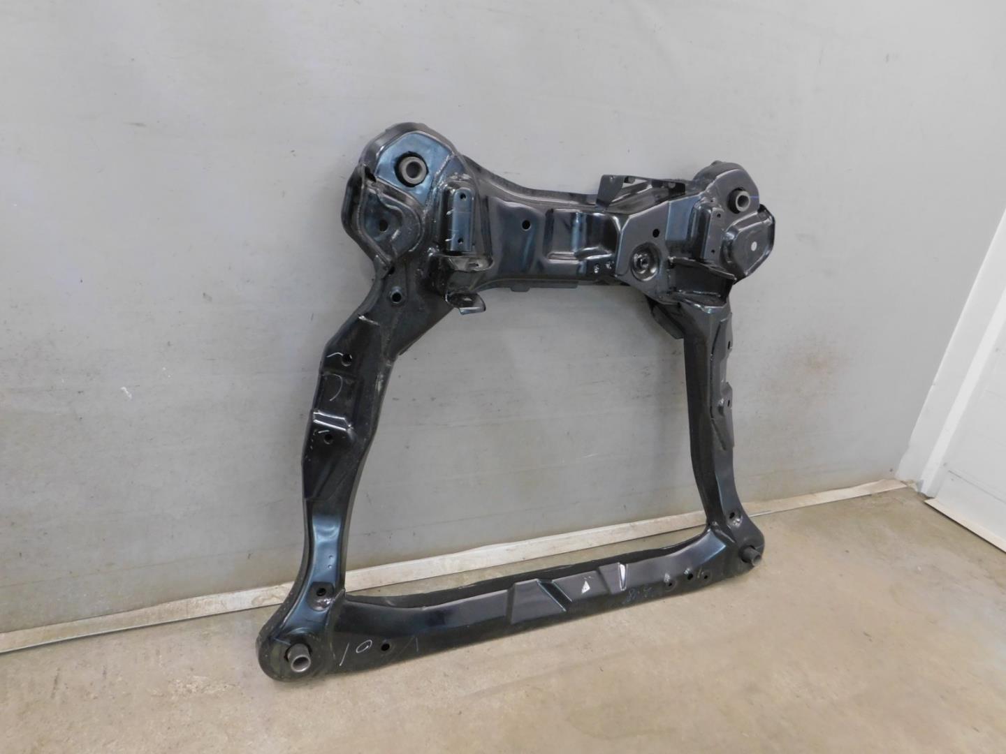 Балка подмоторная