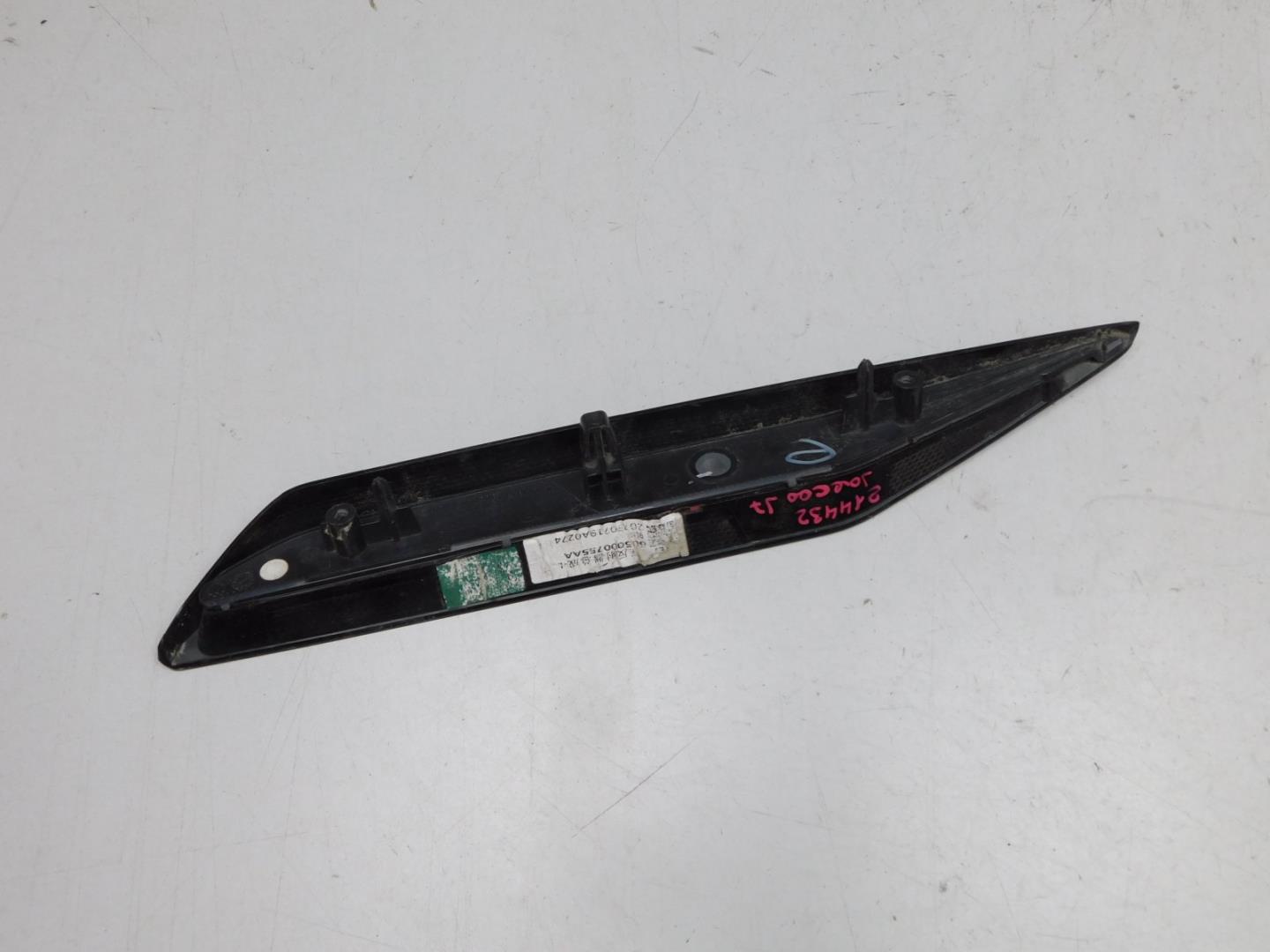 Фонарь задний в бампер левый