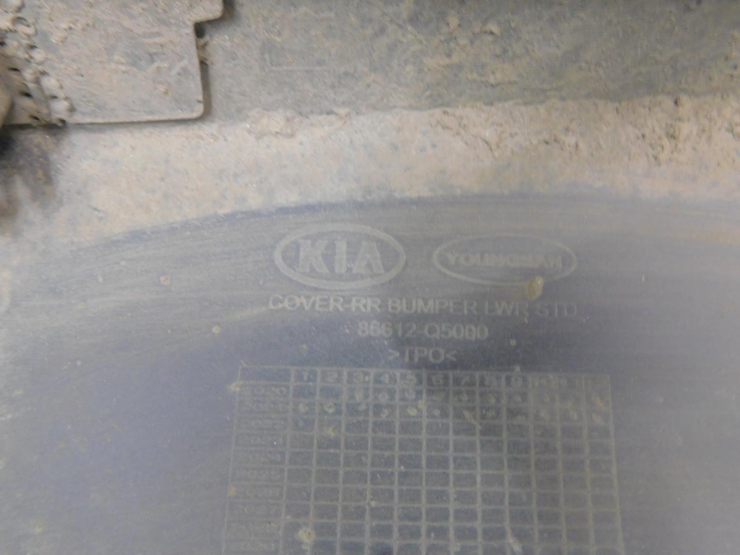 Бампер задний