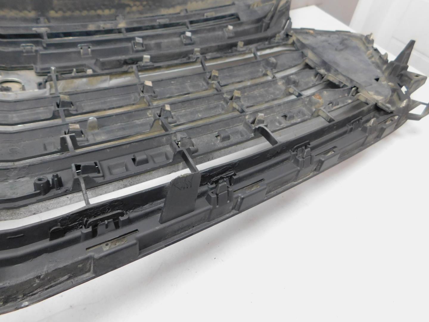 Решетка радиатора