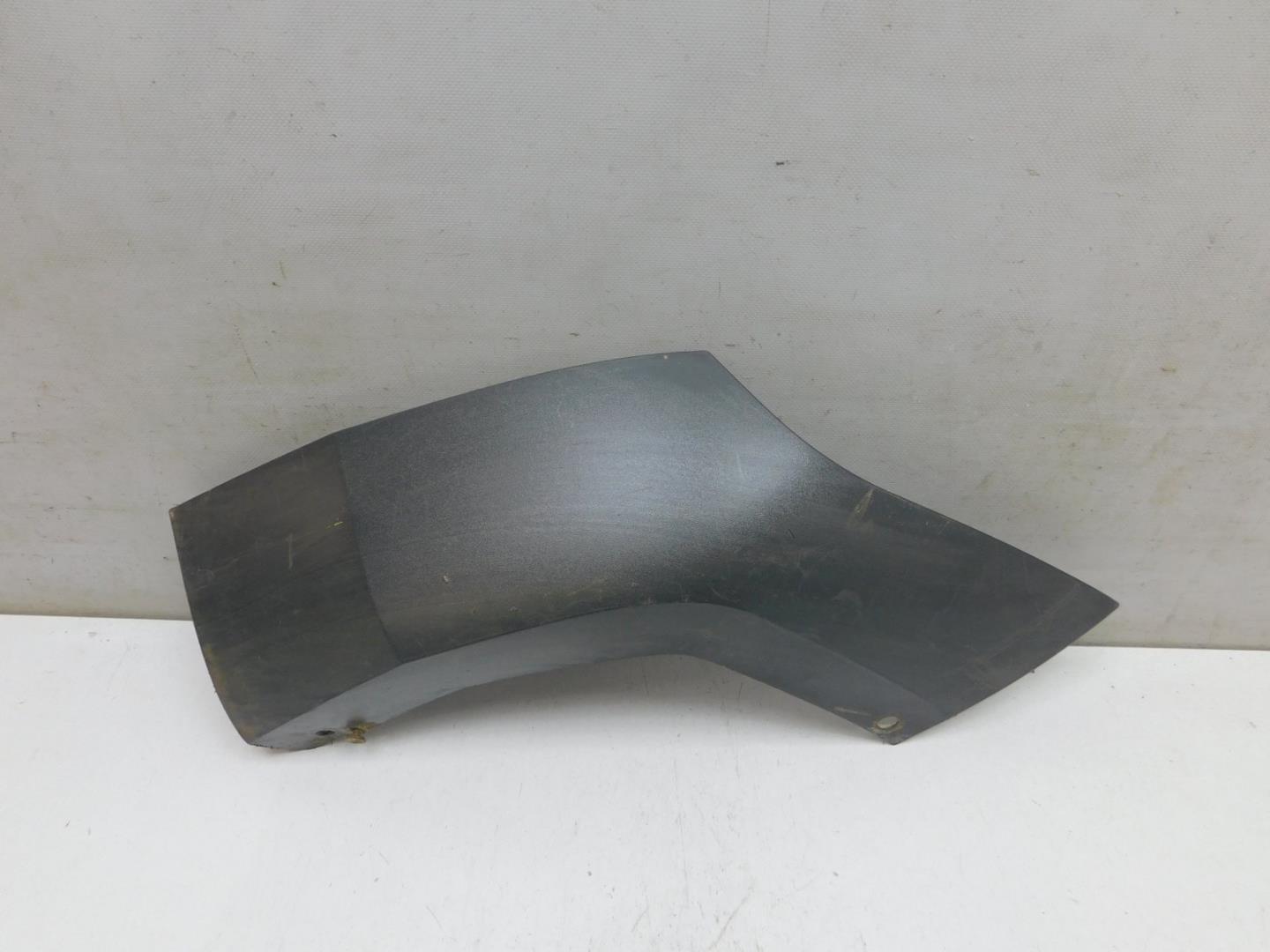 Накладка заднего бампера левая