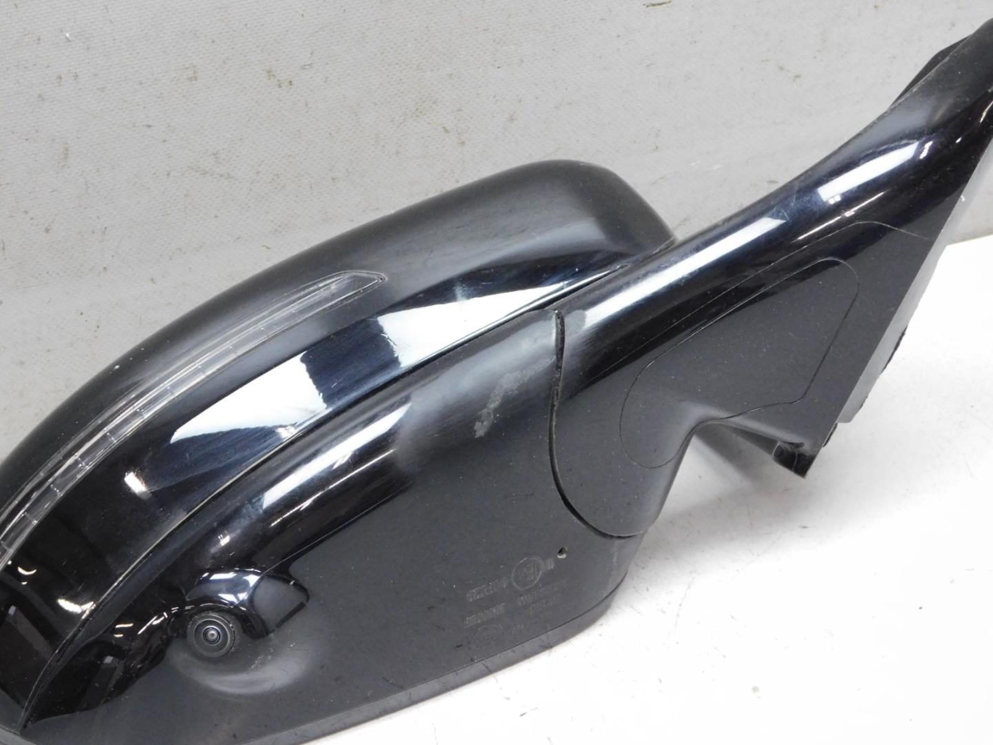 Зеркало правое электрическое