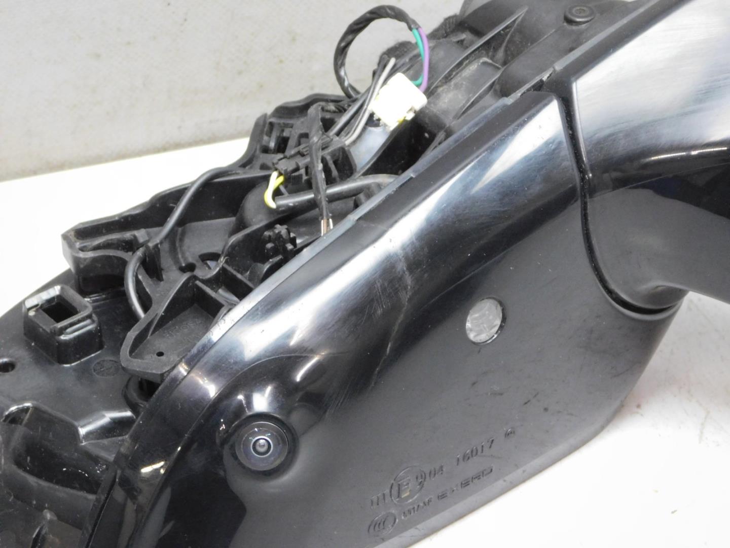 Зеркало правое электрическое