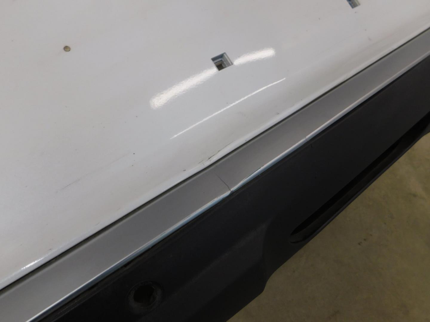 Бампер задний