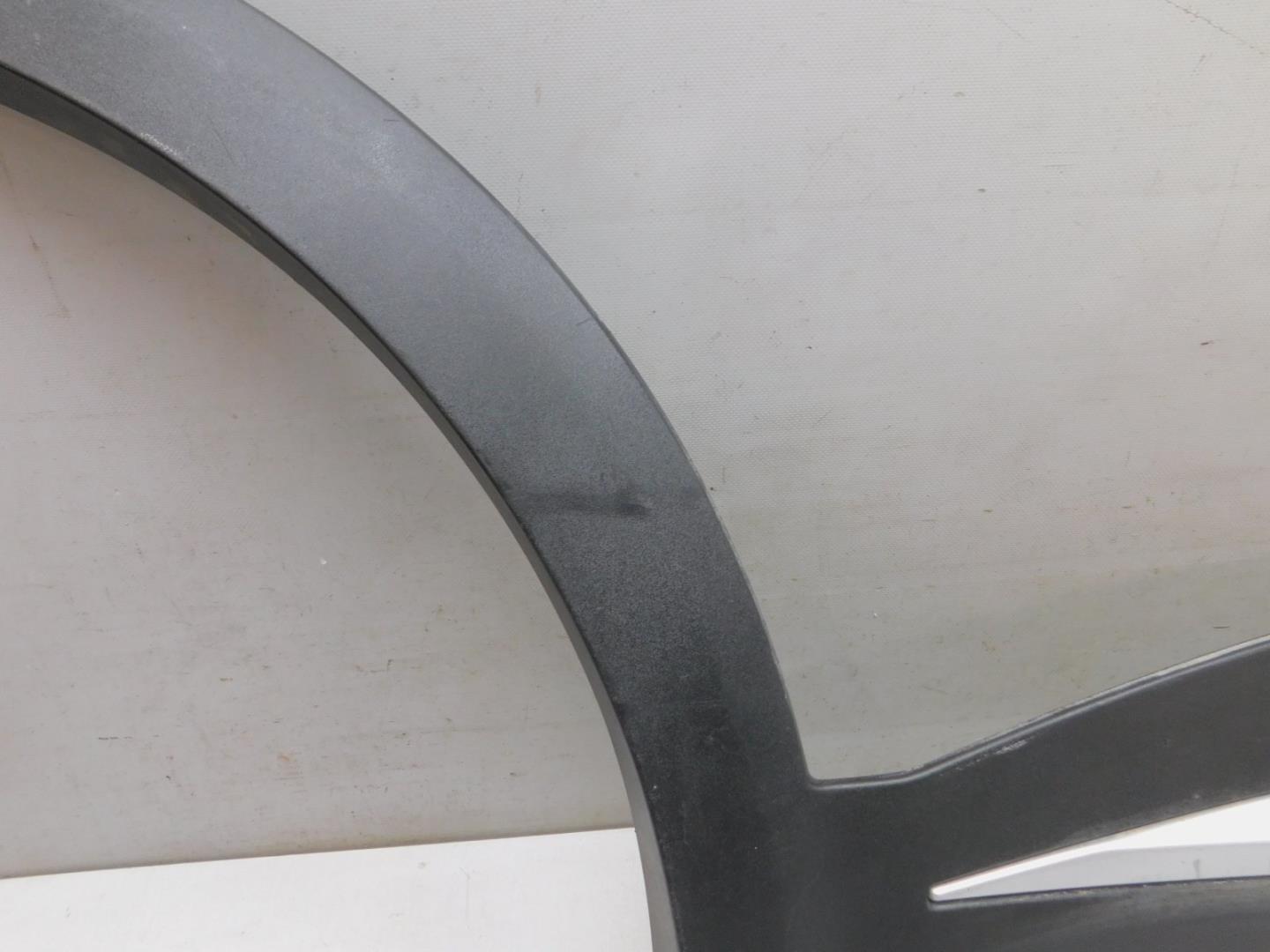 Накладка двери задней правой