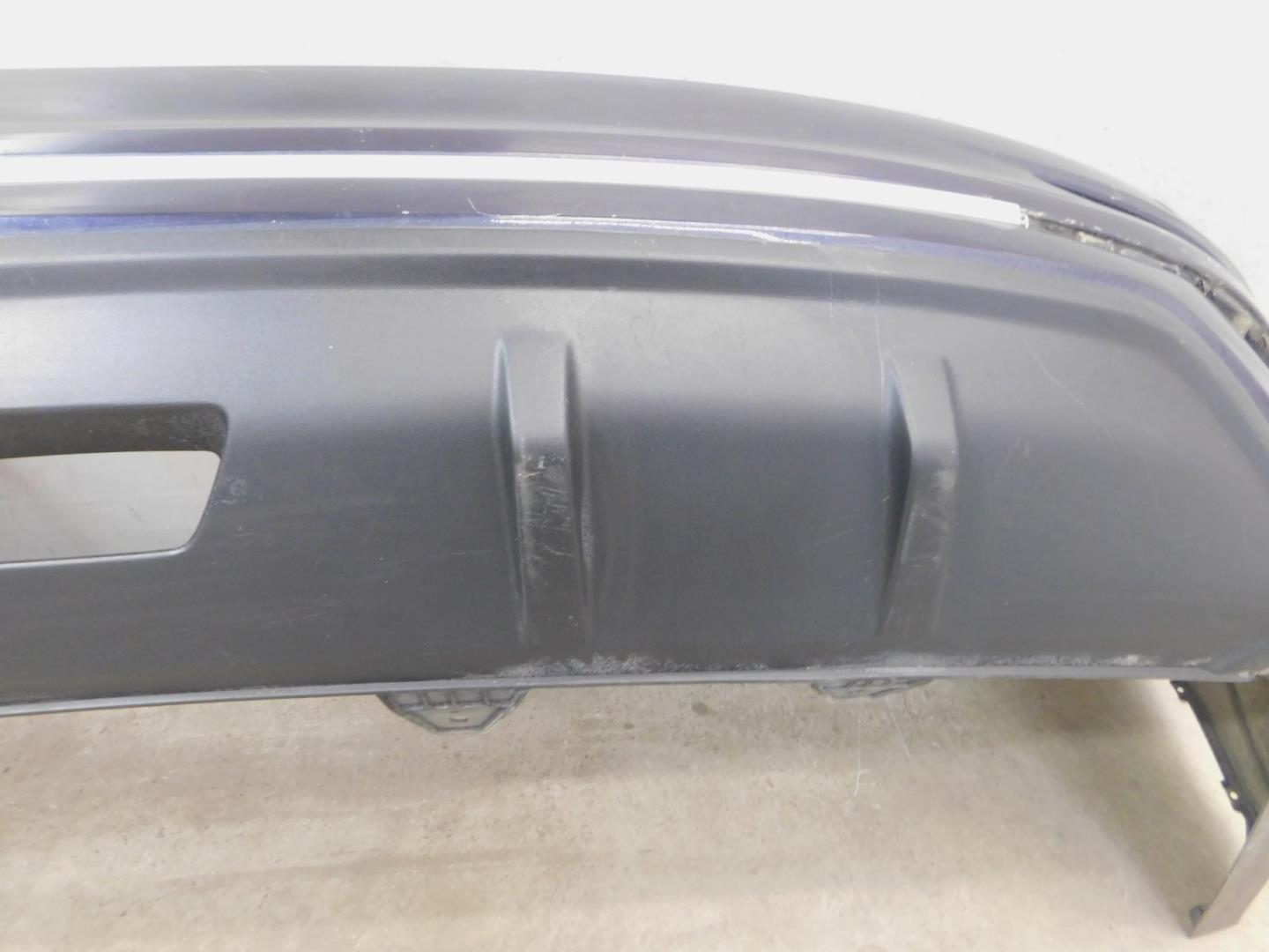 Бампер задний