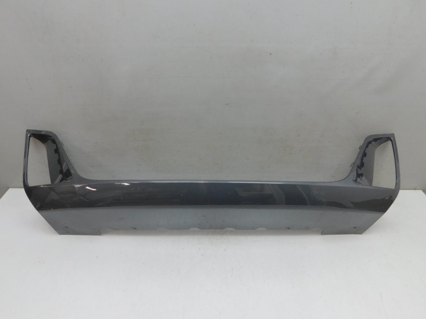 Накладка переднего бампера