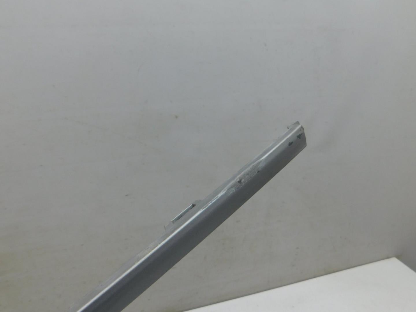 Молдинг заднего бампера