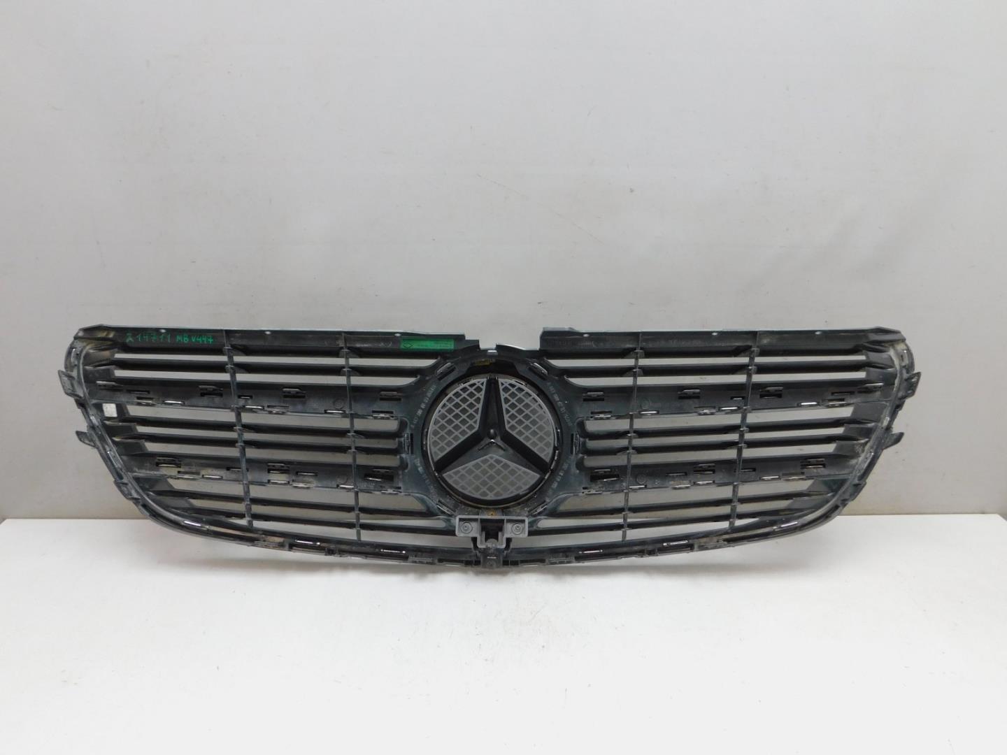 Решетка радиатора