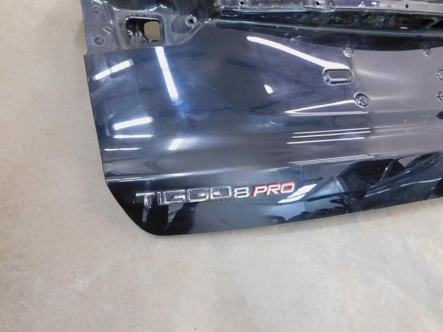 Дверь багажника