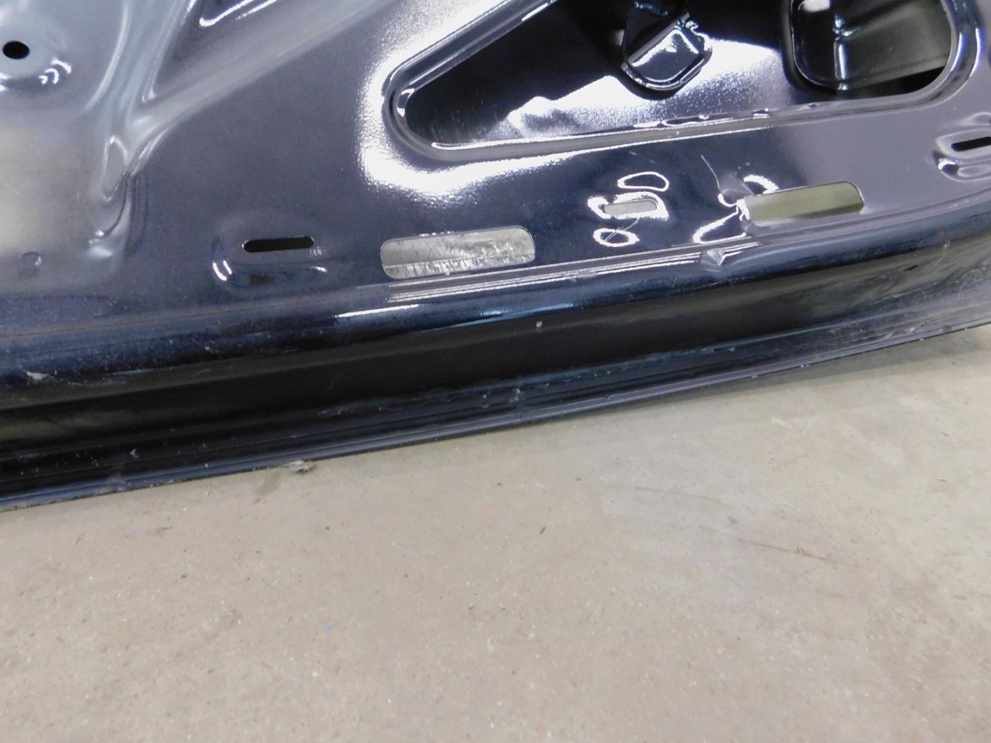 Дверь багажника