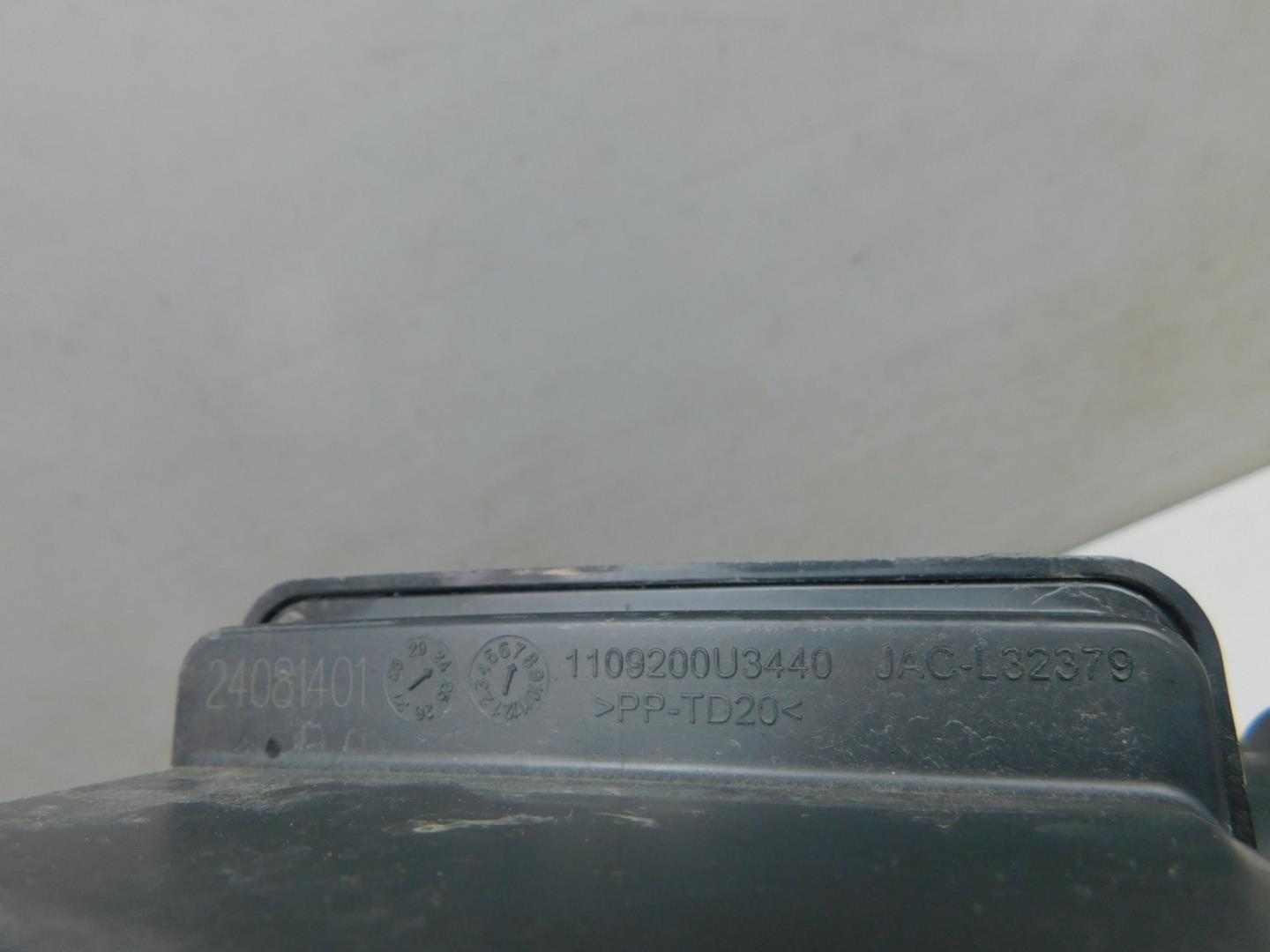 Патрубок воздушного фильтра