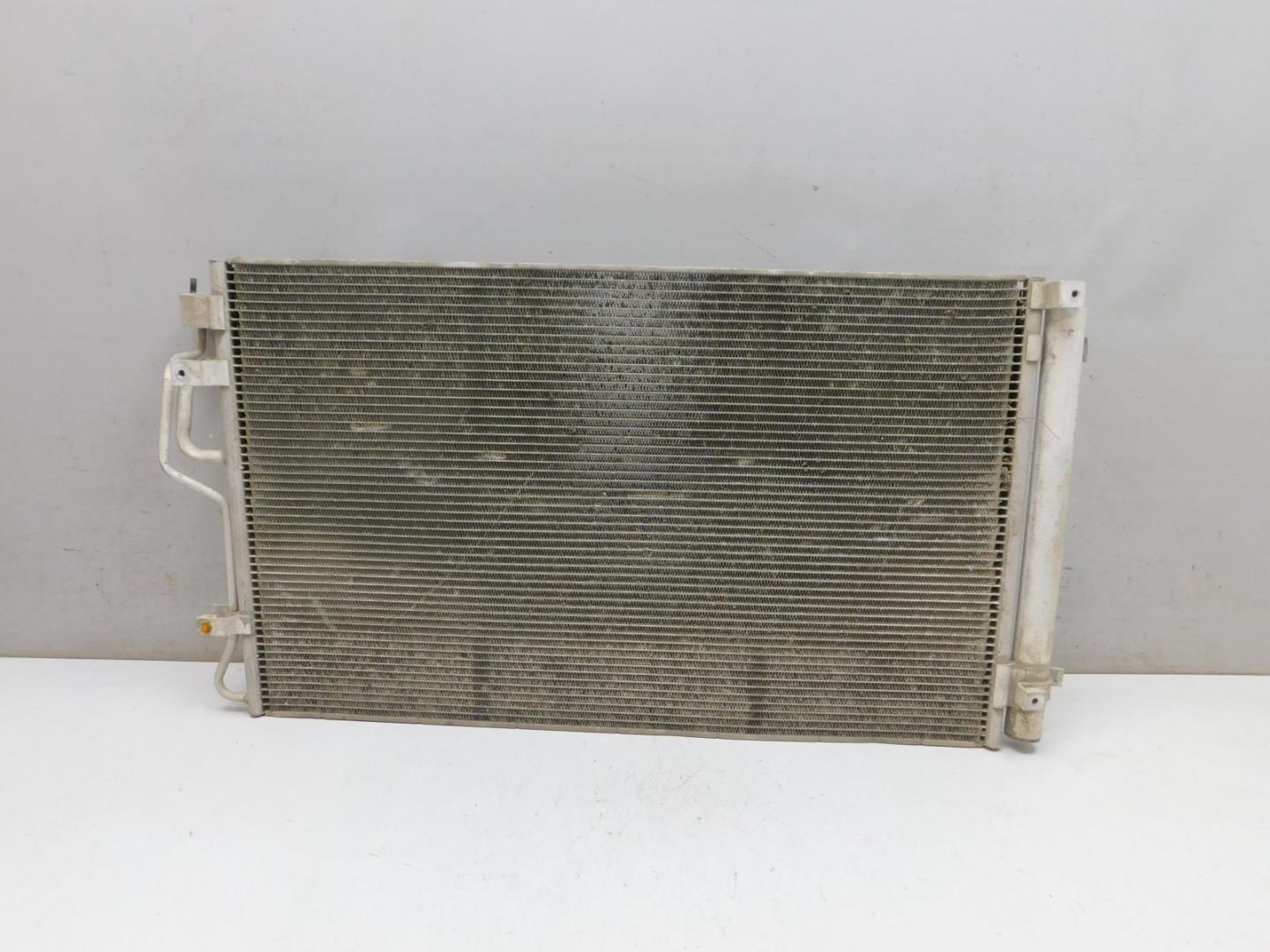 Радиатор кондиционера / конденсер