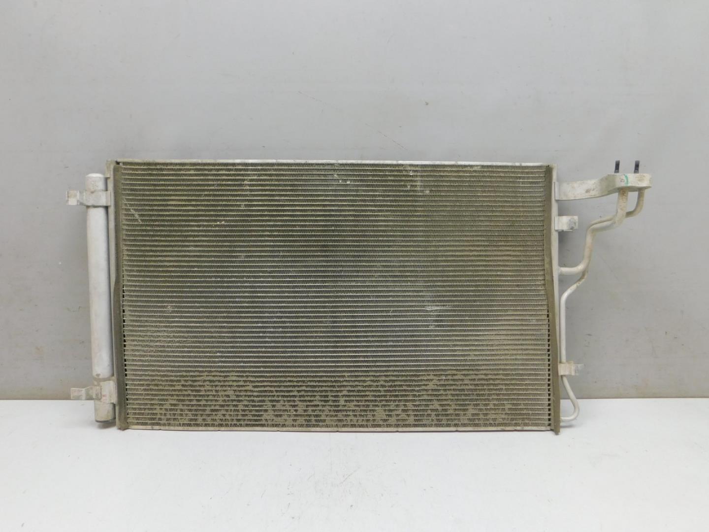 Радиатор кондиционера / конденсер