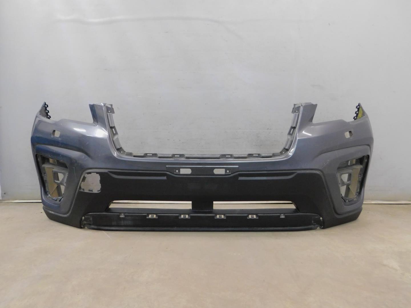 Бампер передний