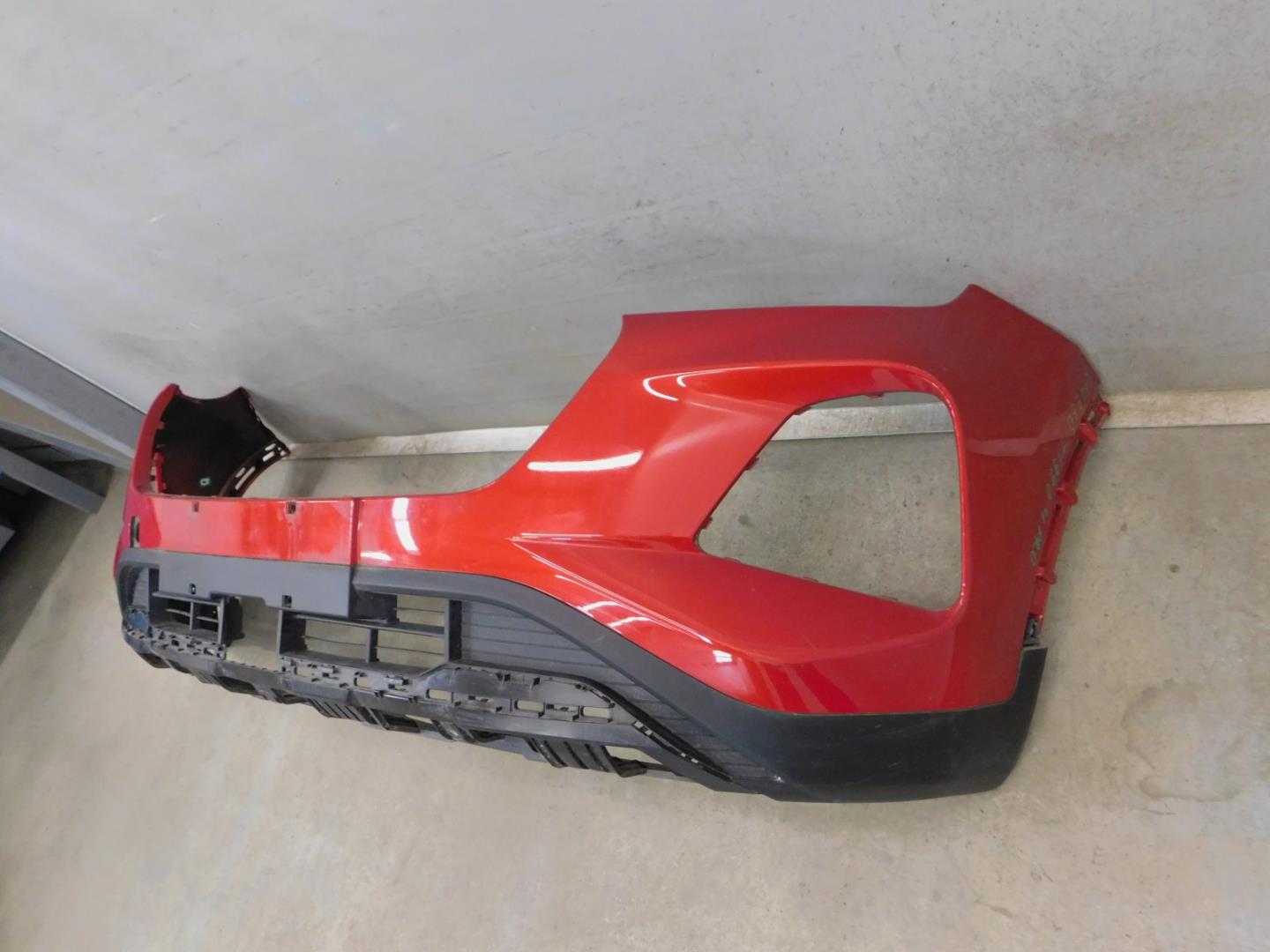 Бампер передний