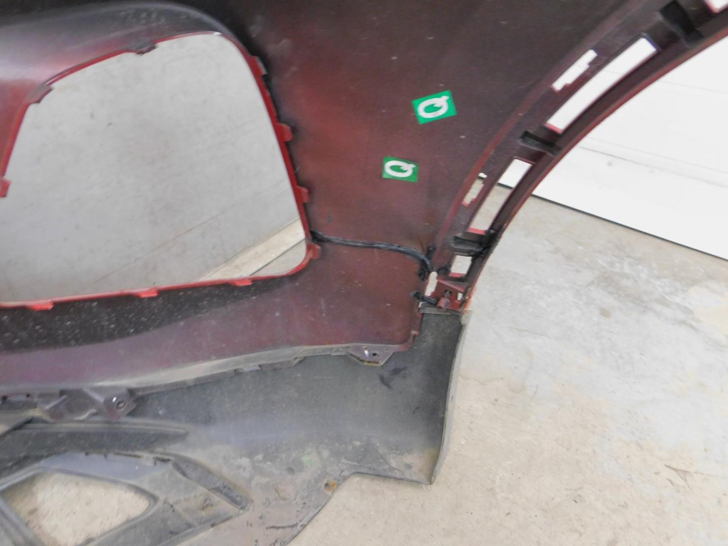 Бампер передний