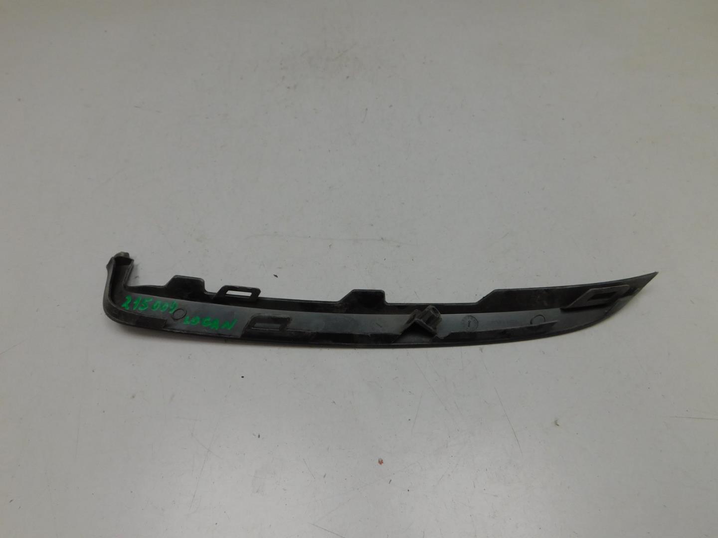 Планка под фары