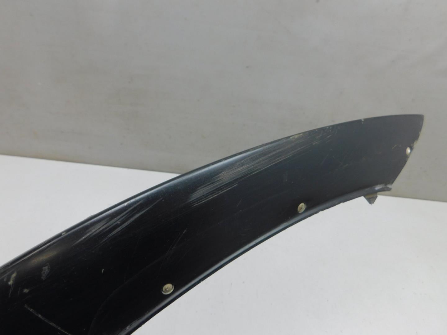 Накладка переднего бампера