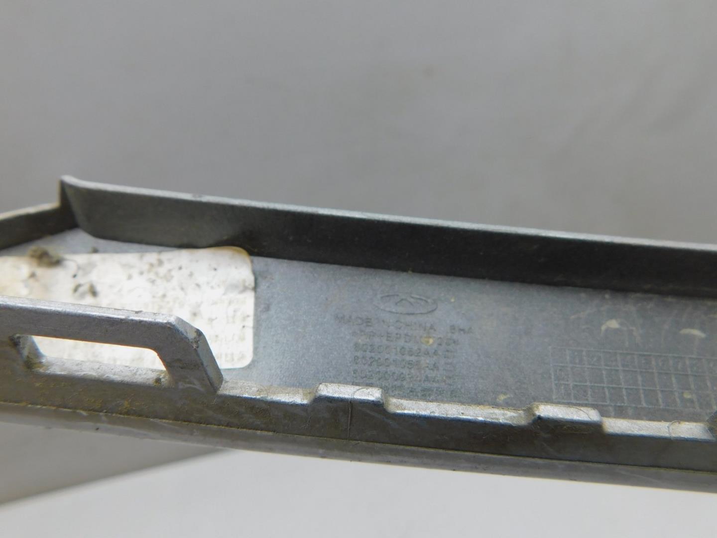 Накладка заднего бампера левая