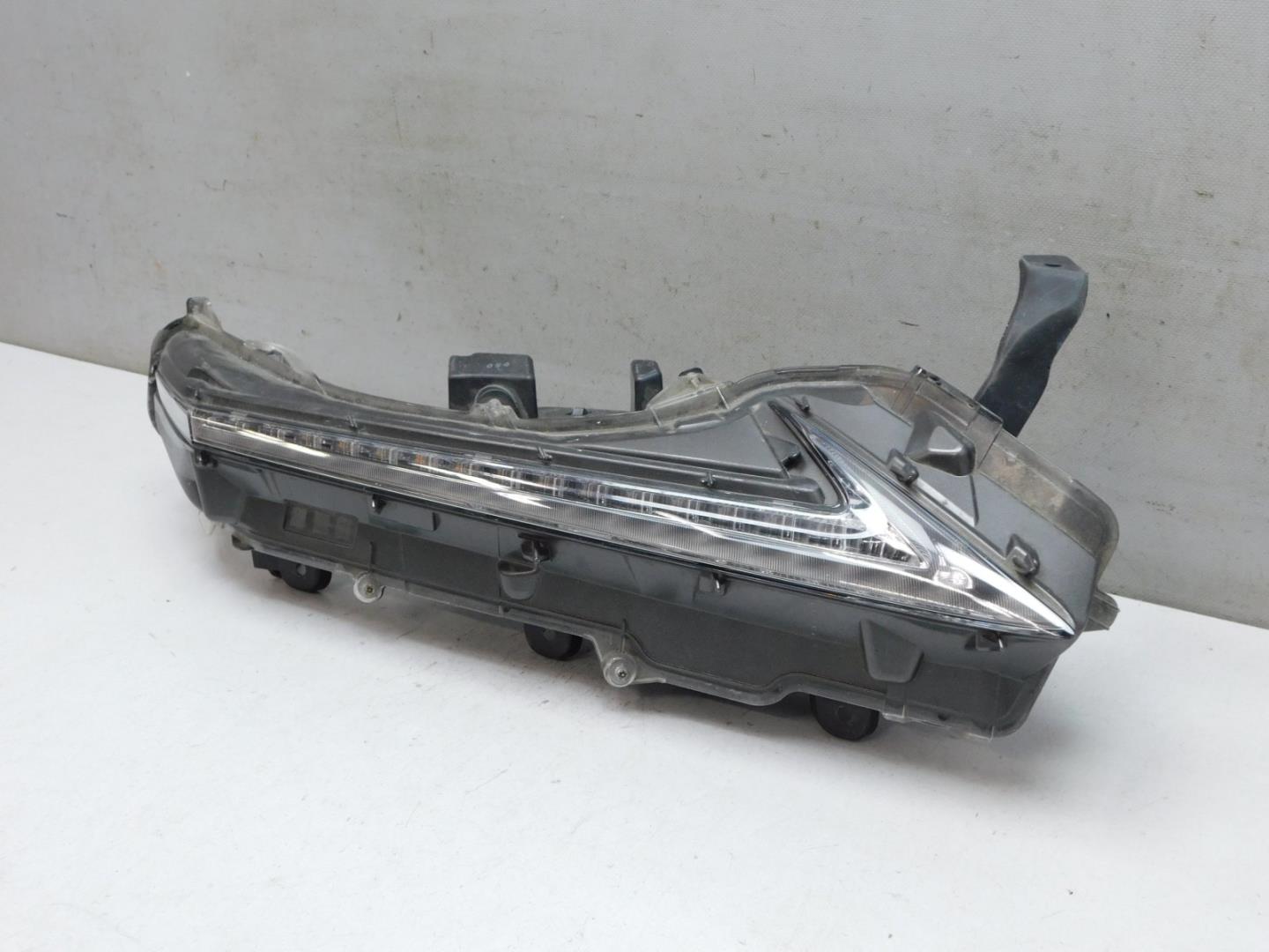 Габарит передний правый