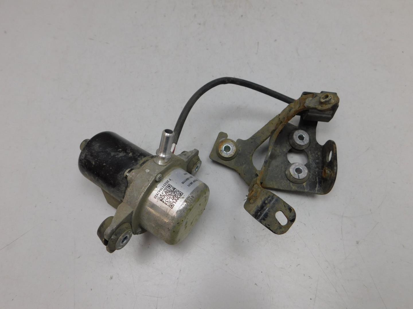 Насос вакуумный