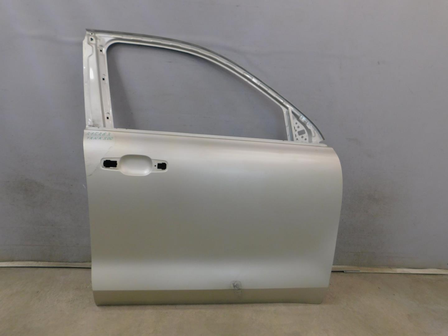 Дверь передняя правая